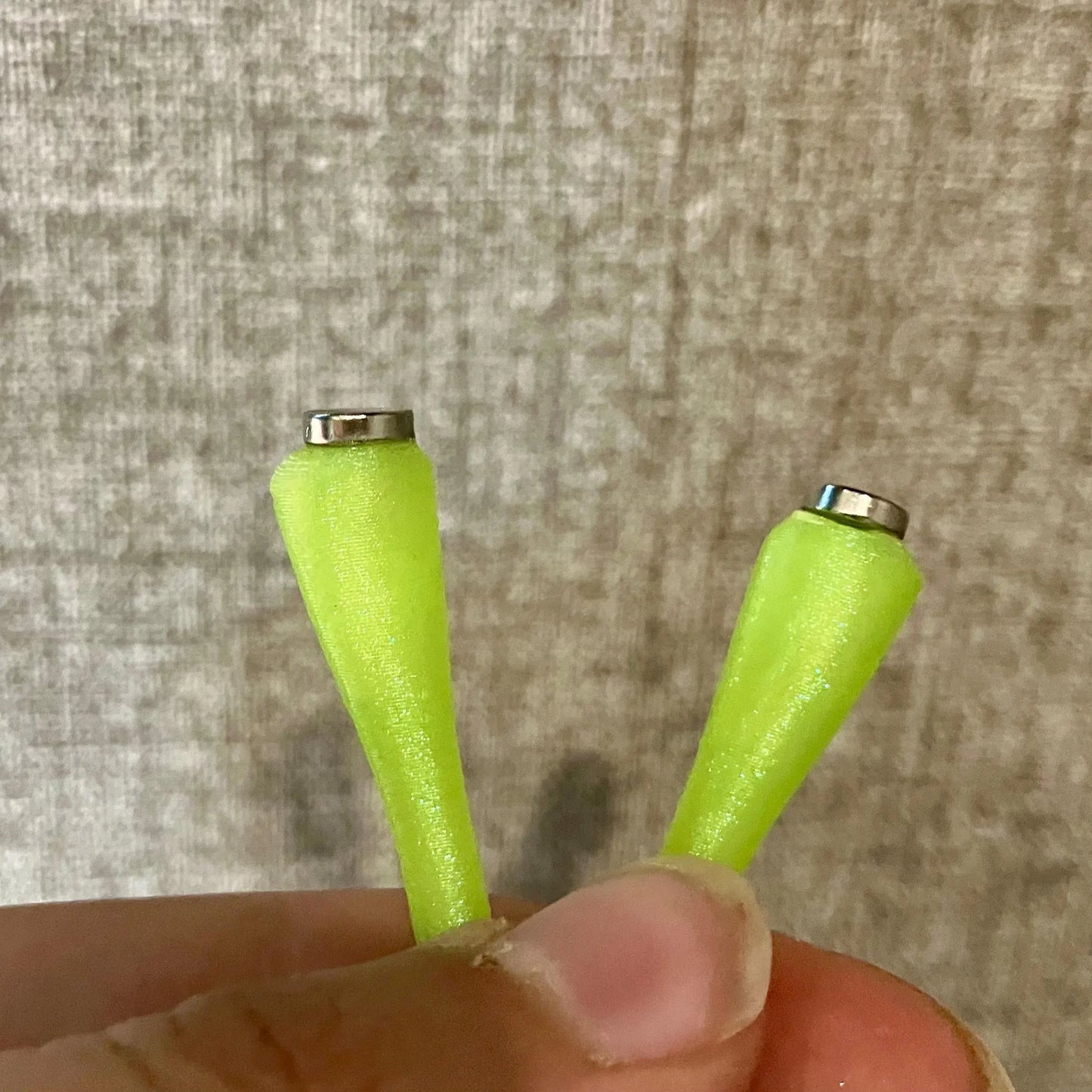 Smart doll Alien antenna magnetic in green 3D printed