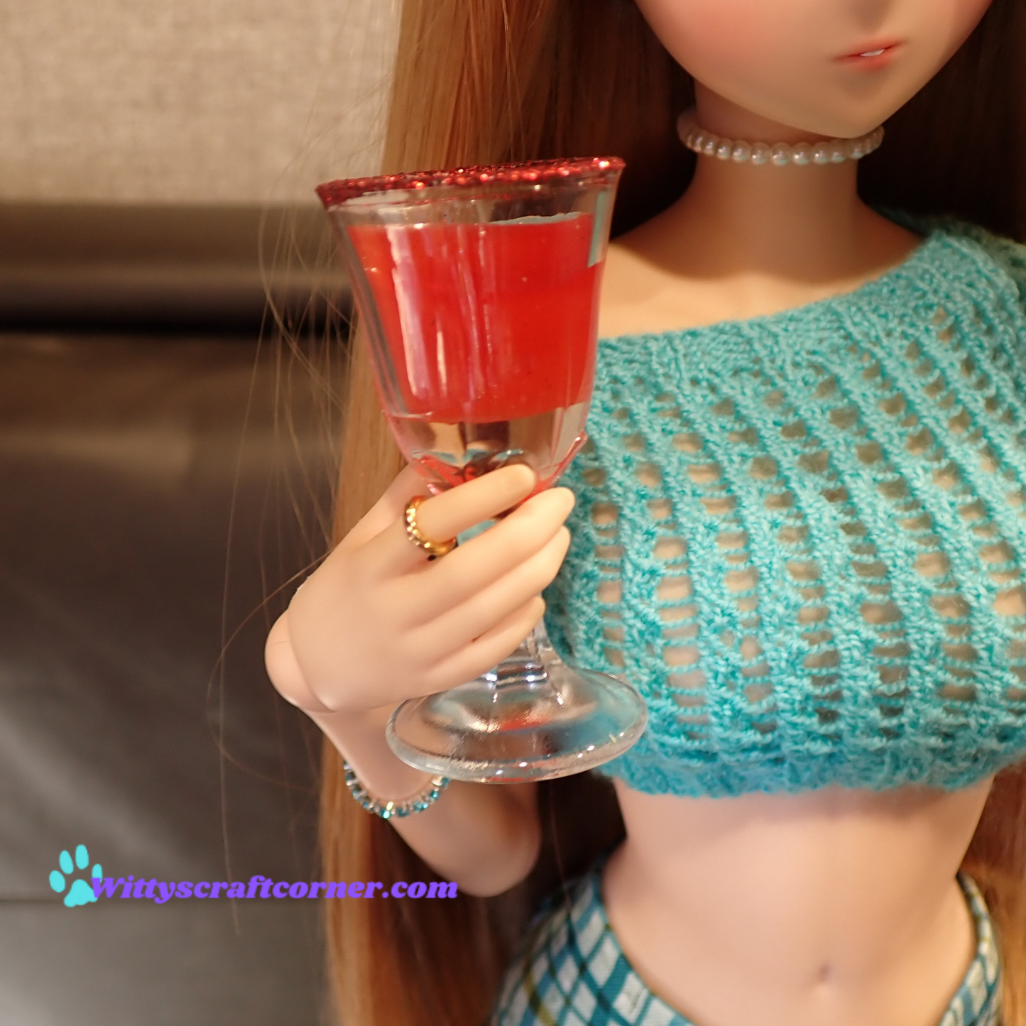 Smart doll Drink vampire's delight