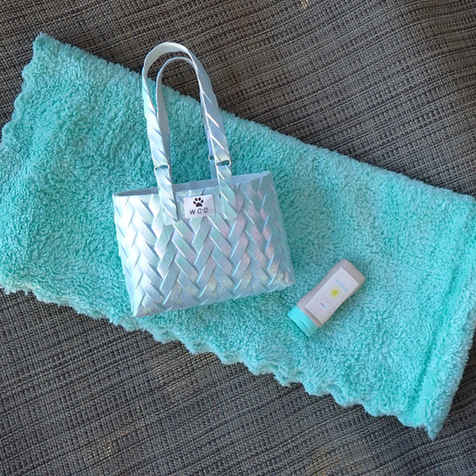 Smart doll beach bag sunscreen and towel light blue color shift basket weave