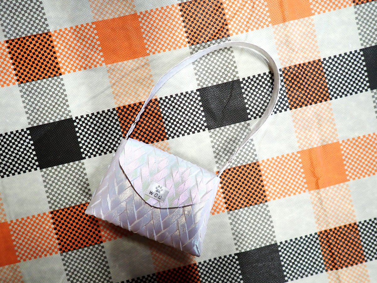 Smart doll iridescent woven purse
