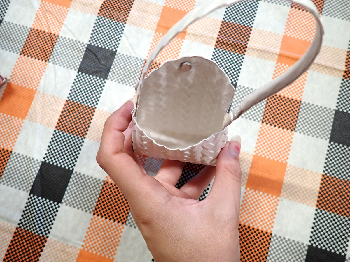 Smart doll iridescent woven purse